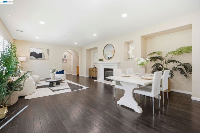 4976 Ivyleaf Springs Rd, San Ramon, CA 94582