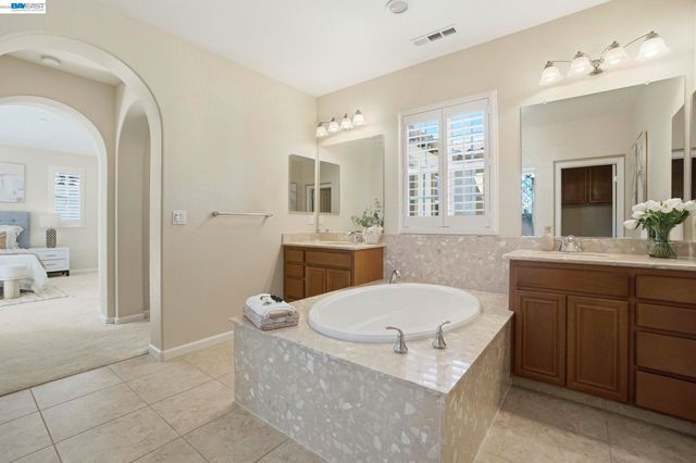 4976 Ivyleaf Springs Rd, San Ramon, CA 94582