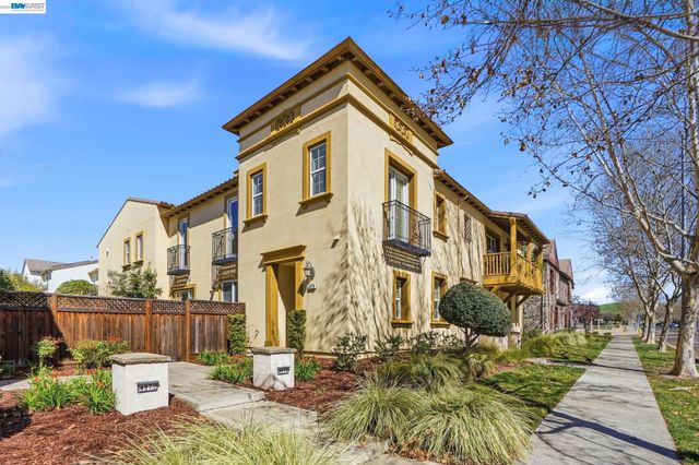 4976 Ivyleaf Springs Rd, San Ramon, CA 94582