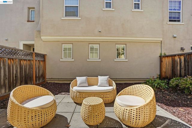 4976 Ivyleaf Springs Rd, San Ramon, CA 94582