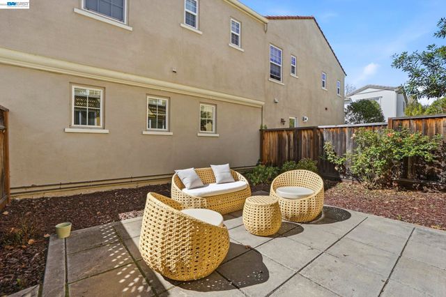 4976 Ivyleaf Springs Rd, San Ramon, CA 94582