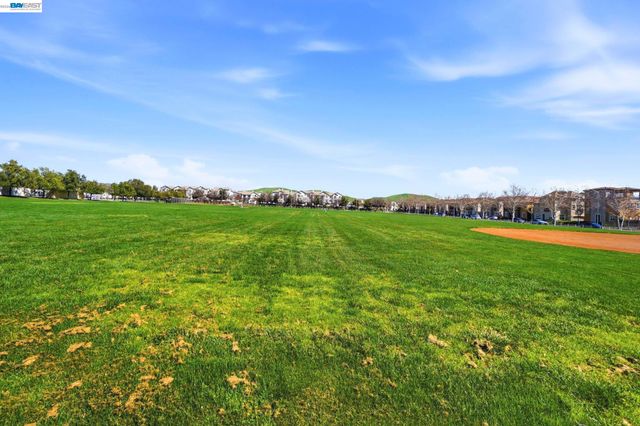 4976 Ivyleaf Springs Rd, San Ramon, CA 94582