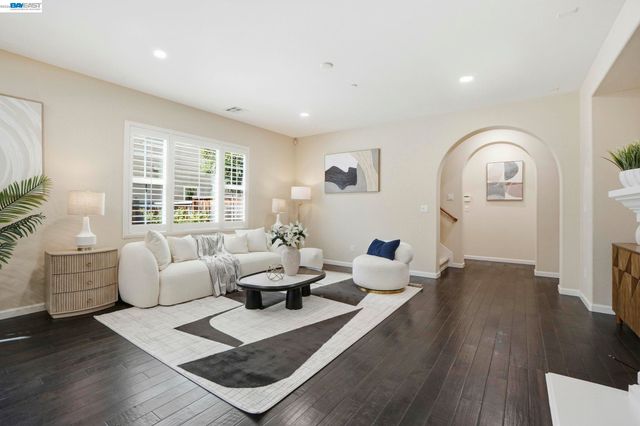 4976 Ivyleaf Springs Rd, San Ramon, CA 94582