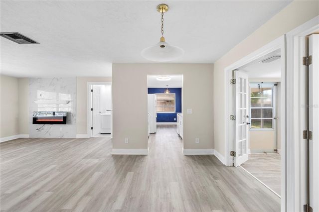 1820 PATLIN CIRCLE N, Largo, FL 33770