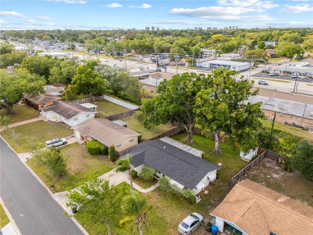 1820 PATLIN CIRCLE N, Largo, FL 33770