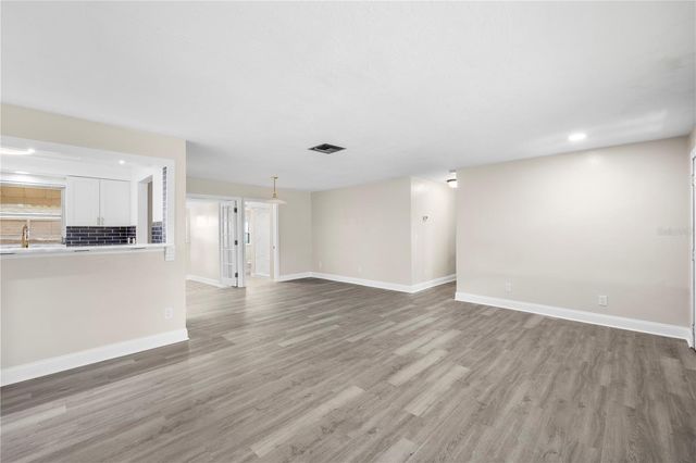 1820 PATLIN CIRCLE N, Largo, FL 33770