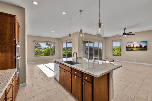 32 Moscato, Rancho Mirage, CA 92270