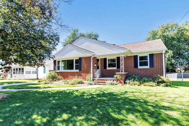 975 COPPENS ROAD, Green Bay, WI 54303