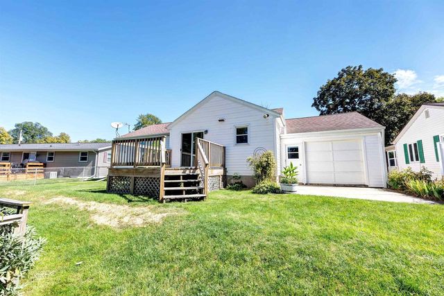 975 COPPENS ROAD, Green Bay, WI 54303