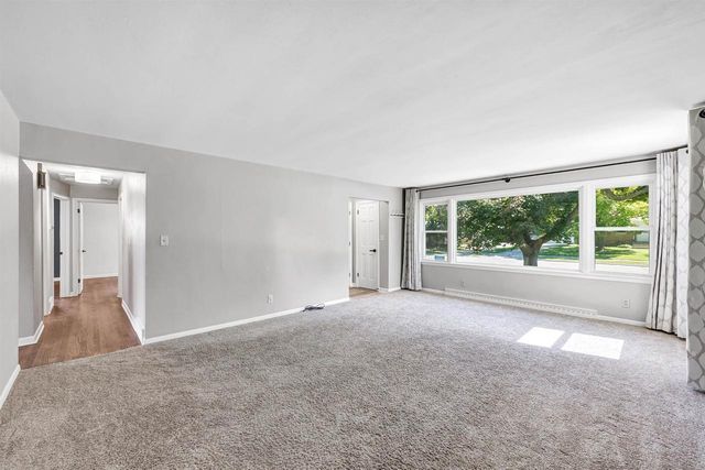 975 COPPENS ROAD, Green Bay, WI 54303