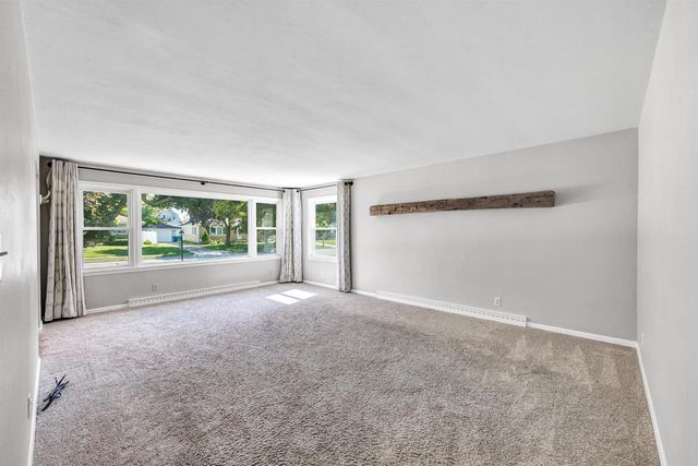 975 COPPENS ROAD, Green Bay, WI 54303