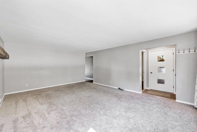 975 COPPENS ROAD, Green Bay, WI 54303
