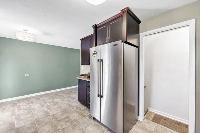 975 COPPENS ROAD, Green Bay, WI 54303