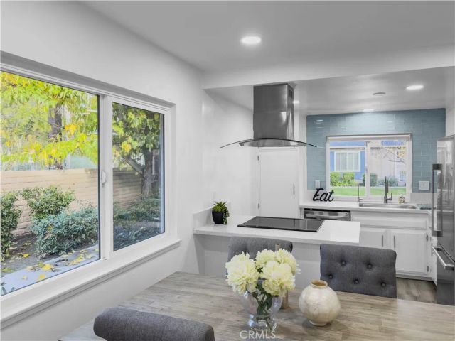 4233 Larwin, Cypress, CA 90630