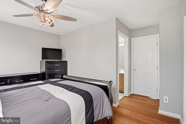 1736 TIGER LILY CIR, Woodbridge, VA 22192