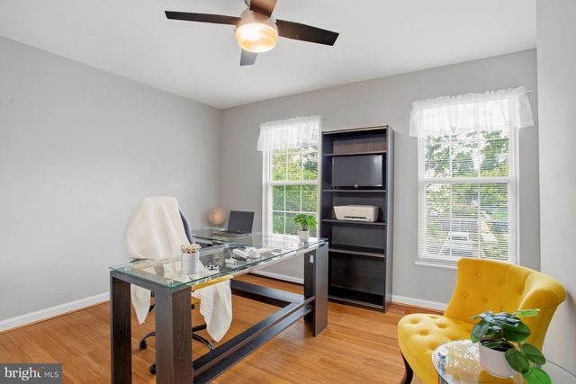 1736 TIGER LILY CIR, Woodbridge, VA 22192