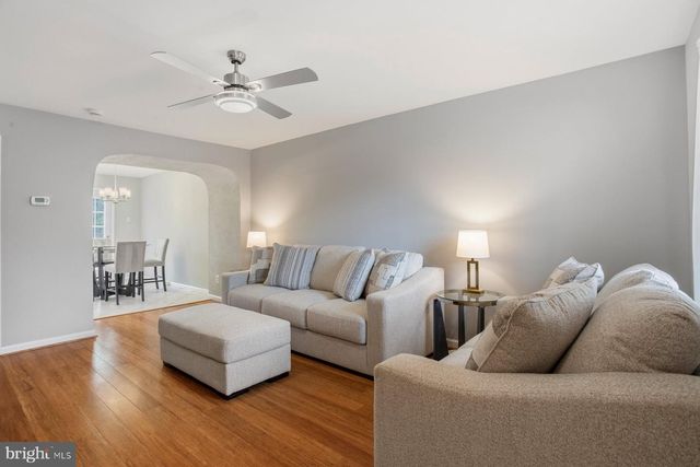 1736 TIGER LILY CIR, Woodbridge, VA 22192