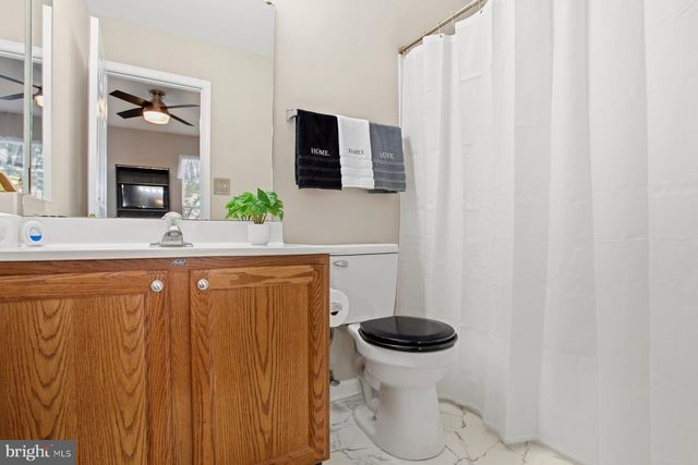 1736 TIGER LILY CIR, Woodbridge, VA 22192