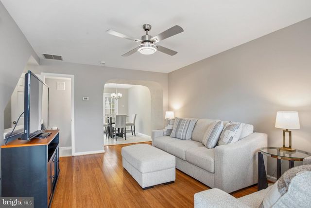 1736 TIGER LILY CIR, Woodbridge, VA 22192