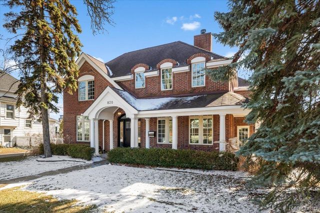 820 Hazel Street, Birmingham, MI 48009