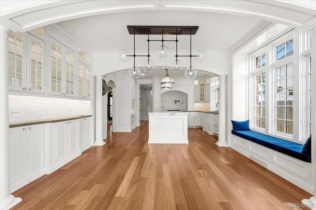 820 Hazel Street, Birmingham, MI 48009