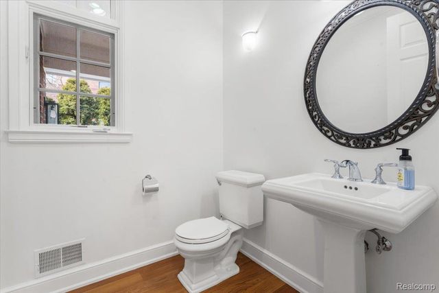 820 Hazel Street, Birmingham, MI 48009