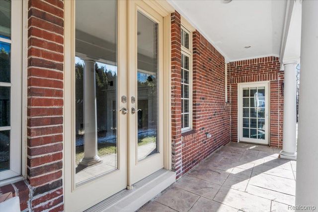 820 Hazel Street, Birmingham, MI 48009