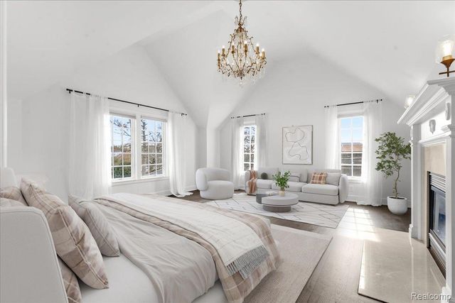 820 Hazel Street, Birmingham, MI 48009