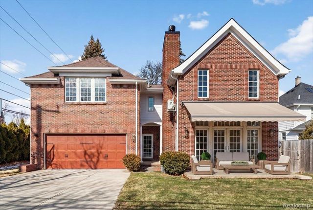 820 Hazel Street, Birmingham, MI 48009