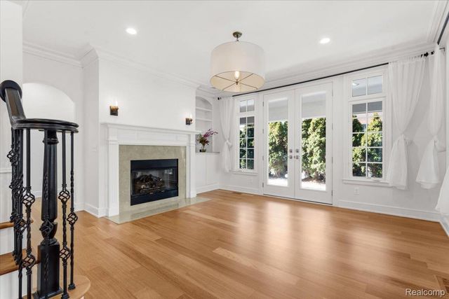 820 Hazel Street, Birmingham, MI 48009