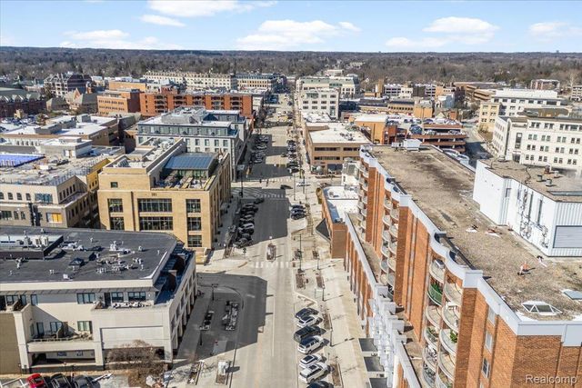 820 Hazel Street, Birmingham, MI 48009