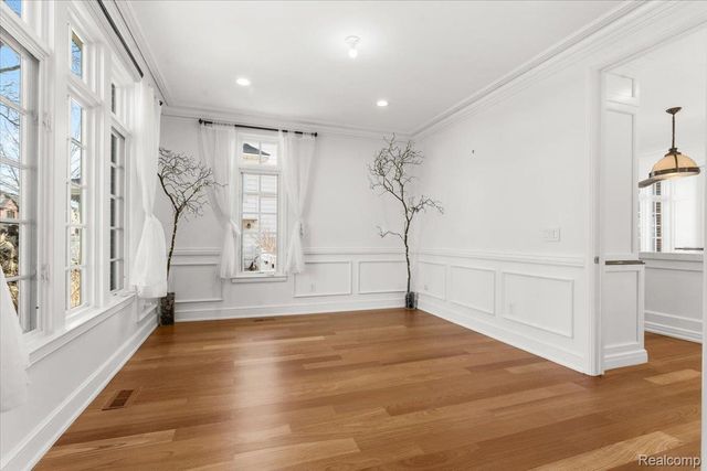 820 Hazel Street, Birmingham, MI 48009