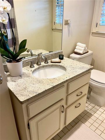 2556 Defoors Ferry NW Road, Atlanta, GA 30318