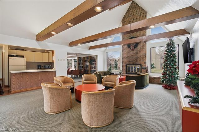 4557 Saint James Circle NW, Canton, OH 44708