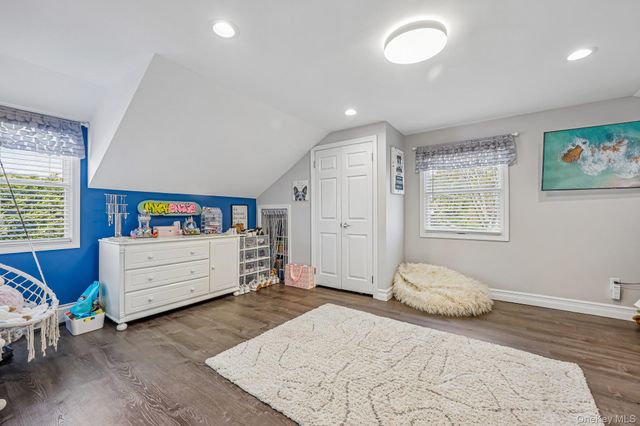 76 S Bay Drive, Massapequa, NY 11758