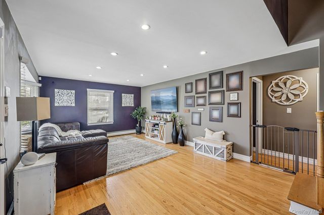 76 S Bay Drive, Massapequa, NY 11758