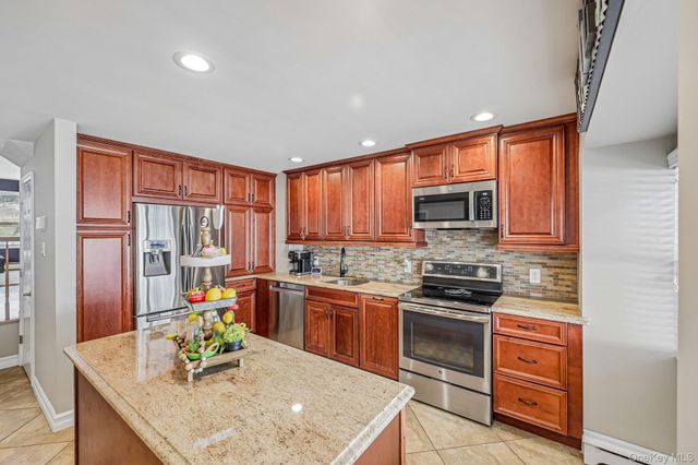 76 S Bay Drive, Massapequa, NY 11758