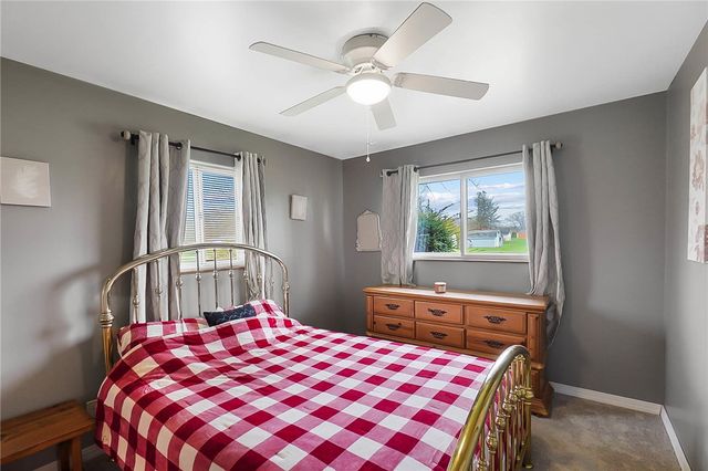 180 Chestnut Avenue, Carlisle, OH 45005