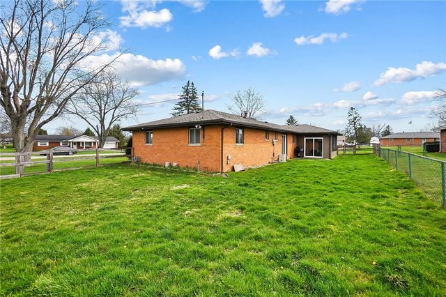180 Chestnut Avenue, Carlisle, OH 45005