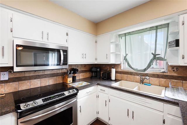 180 Chestnut Avenue, Carlisle, OH 45005