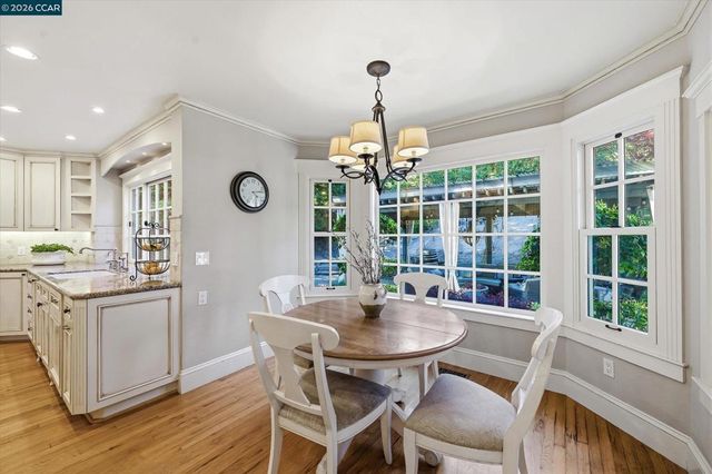 10 Elizabeth Ln, Danville, CA 94526