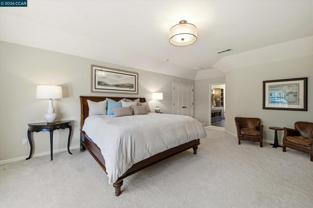 10 Elizabeth Ln, Danville, CA 94526