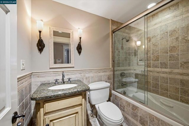 10 Elizabeth Ln, Danville, CA 94526