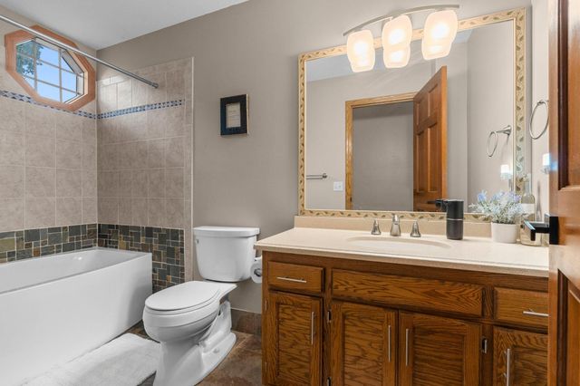 17251 Harrington Way, Lakeville, MN 55044