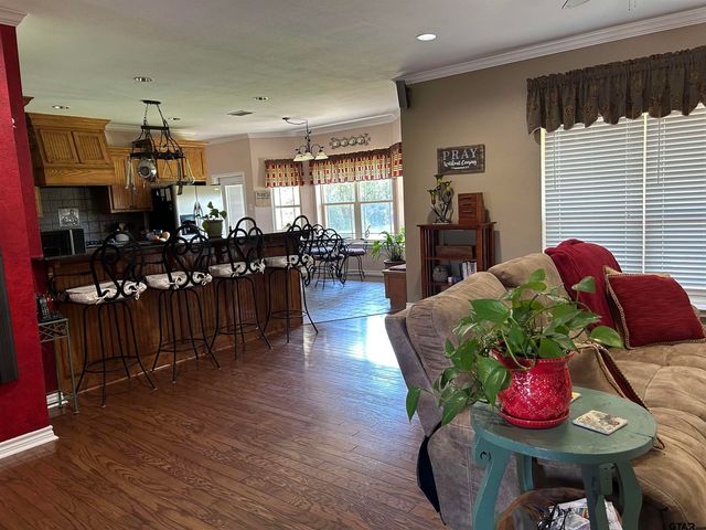 214 Vz County Road 4411, Ben Wheeler, TX 75754