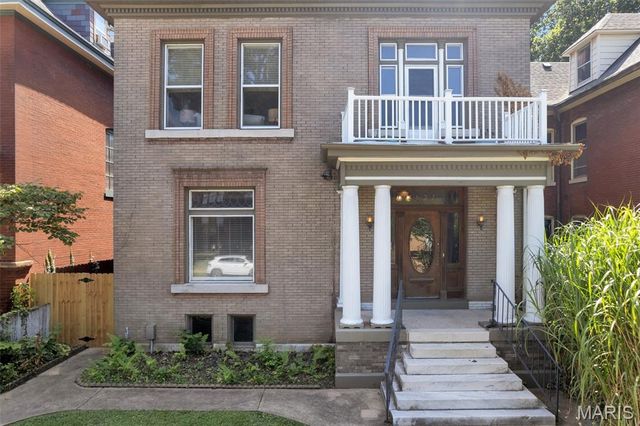 3532 Victor Street, St Louis, MO 63104