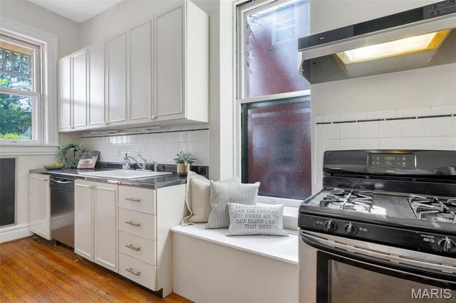 3532 Victor Street, St Louis, MO 63104