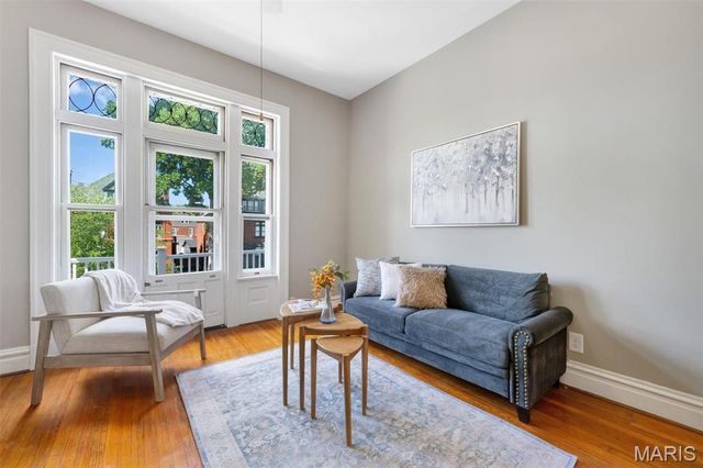 3532 Victor Street, St Louis, MO 63104