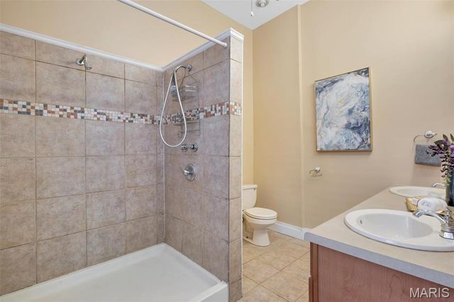 3532 Victor Street, St Louis, MO 63104