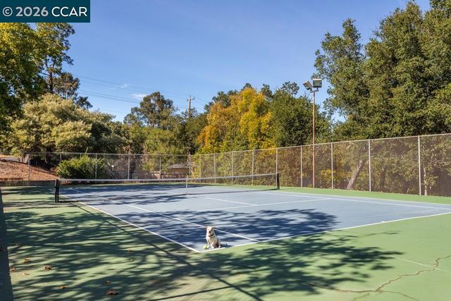 1762 1762 Holland Cir, Walnut Creek, CA 94597